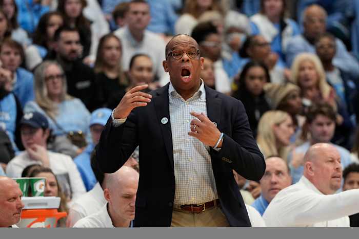 UNC basketball head coach Hubert Davis